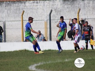 
<a style='margin-left: 5px;' class='btn btn-xs btn-social btn-facebook' href='https://www.facebook.com/sharer/sharer.php?u=https://www.boladovale.com.br/imgs/800-800-90/conteudo/fotos/1895/img1850.jpg' rel='popup' data-width='500' data-height='400'><i class='fa fa-facebook'></i>Compartilhar <span class='hidden-xs'>no Facebook</span>
</a> 
<a class='btn btn-default btn-xs' target='_blank' href='imgs/800-800-90/conteudo/fotos/1895/img1850.jpg'>
<span class='glyphicon glyphicon-cloud-download'></span> Salvar
</a> 
<span></span>