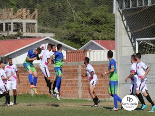 
<a style='margin-left: 5px;' class='btn btn-xs btn-social btn-facebook' href='https://www.facebook.com/sharer/sharer.php?u=https://www.boladovale.com.br/imgs/800-800-90/conteudo/fotos/1895/img1857.jpg' rel='popup' data-width='500' data-height='400'><i class='fa fa-facebook'></i>Compartilhar <span class='hidden-xs'>no Facebook</span>
</a> 
<a class='btn btn-default btn-xs' target='_blank' href='imgs/800-800-90/conteudo/fotos/1895/img1857.jpg'>
<span class='glyphicon glyphicon-cloud-download'></span> Salvar
</a> 
<span></span>