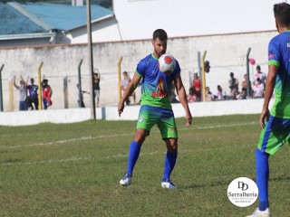 
<a style='margin-left: 5px;' class='btn btn-xs btn-social btn-facebook' href='https://www.facebook.com/sharer/sharer.php?u=https://www.boladovale.com.br/imgs/800-800-90/conteudo/fotos/1895/img1872.jpg' rel='popup' data-width='500' data-height='400'><i class='fa fa-facebook'></i>Compartilhar <span class='hidden-xs'>no Facebook</span>
</a> 
<a class='btn btn-default btn-xs' target='_blank' href='imgs/800-800-90/conteudo/fotos/1895/img1872.jpg'>
<span class='glyphicon glyphicon-cloud-download'></span> Salvar
</a> 
<span></span>