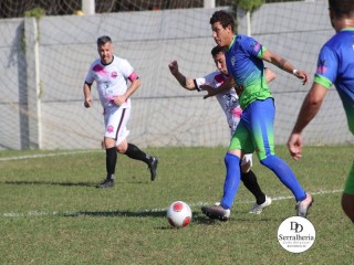 
<a style='margin-left: 5px;' class='btn btn-xs btn-social btn-facebook' href='https://www.facebook.com/sharer/sharer.php?u=https://www.boladovale.com.br/imgs/800-800-90/conteudo/fotos/1895/img1875.jpg' rel='popup' data-width='500' data-height='400'><i class='fa fa-facebook'></i>Compartilhar <span class='hidden-xs'>no Facebook</span>
</a> 
<a class='btn btn-default btn-xs' target='_blank' href='imgs/800-800-90/conteudo/fotos/1895/img1875.jpg'>
<span class='glyphicon glyphicon-cloud-download'></span> Salvar
</a> 
<span></span>