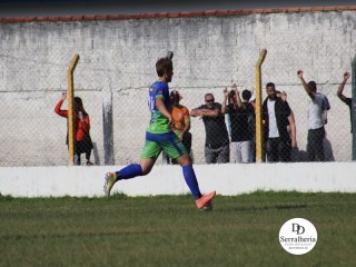 
<a style='margin-left: 5px;' class='btn btn-xs btn-social btn-facebook' href='https://www.facebook.com/sharer/sharer.php?u=https://www.boladovale.com.br/imgs/800-800-90/conteudo/fotos/1895/img1916.jpg' rel='popup' data-width='500' data-height='400'><i class='fa fa-facebook'></i>Compartilhar <span class='hidden-xs'>no Facebook</span>
</a> 
<a class='btn btn-default btn-xs' target='_blank' href='imgs/800-800-90/conteudo/fotos/1895/img1916.jpg'>
<span class='glyphicon glyphicon-cloud-download'></span> Salvar
</a> 
<span></span>