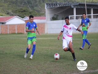 
<a style='margin-left: 5px;' class='btn btn-xs btn-social btn-facebook' href='https://www.facebook.com/sharer/sharer.php?u=https://www.boladovale.com.br/imgs/800-800-90/conteudo/fotos/1895/img1922.jpg' rel='popup' data-width='500' data-height='400'><i class='fa fa-facebook'></i>Compartilhar <span class='hidden-xs'>no Facebook</span>
</a> 
<a class='btn btn-default btn-xs' target='_blank' href='imgs/800-800-90/conteudo/fotos/1895/img1922.jpg'>
<span class='glyphicon glyphicon-cloud-download'></span> Salvar
</a> 
<span></span>