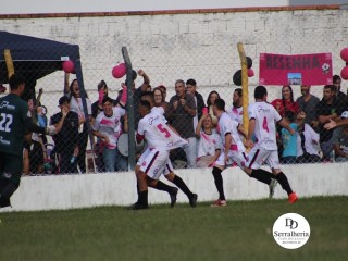 
<a style='margin-left: 5px;' class='btn btn-xs btn-social btn-facebook' href='https://www.facebook.com/sharer/sharer.php?u=https://www.boladovale.com.br/imgs/800-800-90/conteudo/fotos/1895/img1968.jpg' rel='popup' data-width='500' data-height='400'><i class='fa fa-facebook'></i>Compartilhar <span class='hidden-xs'>no Facebook</span>
</a> 
<a class='btn btn-default btn-xs' target='_blank' href='imgs/800-800-90/conteudo/fotos/1895/img1968.jpg'>
<span class='glyphicon glyphicon-cloud-download'></span> Salvar
</a> 
<span></span>