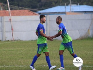 
<a style='margin-left: 5px;' class='btn btn-xs btn-social btn-facebook' href='https://www.facebook.com/sharer/sharer.php?u=https://www.boladovale.com.br/imgs/800-800-90/conteudo/fotos/1895/img1986.jpg' rel='popup' data-width='500' data-height='400'><i class='fa fa-facebook'></i>Compartilhar <span class='hidden-xs'>no Facebook</span>
</a> 
<a class='btn btn-default btn-xs' target='_blank' href='imgs/800-800-90/conteudo/fotos/1895/img1986.jpg'>
<span class='glyphicon glyphicon-cloud-download'></span> Salvar
</a> 
<span></span>