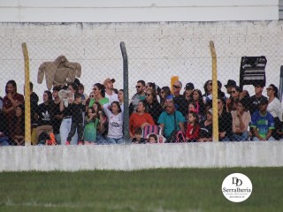 
<a style='margin-left: 5px;' class='btn btn-xs btn-social btn-facebook' href='https://www.facebook.com/sharer/sharer.php?u=https://www.boladovale.com.br/imgs/800-800-90/conteudo/fotos/1895/img2017.jpg' rel='popup' data-width='500' data-height='400'><i class='fa fa-facebook'></i>Compartilhar <span class='hidden-xs'>no Facebook</span>
</a> 
<a class='btn btn-default btn-xs' target='_blank' href='imgs/800-800-90/conteudo/fotos/1895/img2017.jpg'>
<span class='glyphicon glyphicon-cloud-download'></span> Salvar
</a> 
<span></span>