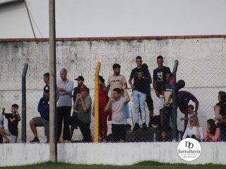 
<a style='margin-left: 5px;' class='btn btn-xs btn-social btn-facebook' href='https://www.facebook.com/sharer/sharer.php?u=https://www.boladovale.com.br/imgs/800-800-90/conteudo/fotos/1895/img2025.jpg' rel='popup' data-width='500' data-height='400'><i class='fa fa-facebook'></i>Compartilhar <span class='hidden-xs'>no Facebook</span>
</a> 
<a class='btn btn-default btn-xs' target='_blank' href='imgs/800-800-90/conteudo/fotos/1895/img2025.jpg'>
<span class='glyphicon glyphicon-cloud-download'></span> Salvar
</a> 
<span></span>