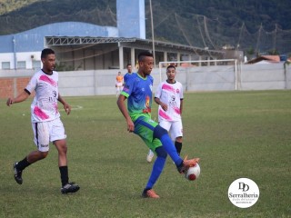 
<a style='margin-left: 5px;' class='btn btn-xs btn-social btn-facebook' href='https://www.facebook.com/sharer/sharer.php?u=https://www.boladovale.com.br/imgs/800-800-90/conteudo/fotos/1895/img2047.jpg' rel='popup' data-width='500' data-height='400'><i class='fa fa-facebook'></i>Compartilhar <span class='hidden-xs'>no Facebook</span>
</a> 
<a class='btn btn-default btn-xs' target='_blank' href='imgs/800-800-90/conteudo/fotos/1895/img2047.jpg'>
<span class='glyphicon glyphicon-cloud-download'></span> Salvar
</a> 
<span></span>