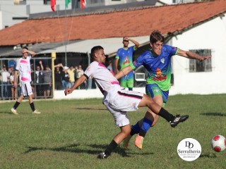 
<a style='margin-left: 5px;' class='btn btn-xs btn-social btn-facebook' href='https://www.facebook.com/sharer/sharer.php?u=https://www.boladovale.com.br/imgs/800-800-90/conteudo/fotos/1895/img2075.jpg' rel='popup' data-width='500' data-height='400'><i class='fa fa-facebook'></i>Compartilhar <span class='hidden-xs'>no Facebook</span>
</a> 
<a class='btn btn-default btn-xs' target='_blank' href='imgs/800-800-90/conteudo/fotos/1895/img2075.jpg'>
<span class='glyphicon glyphicon-cloud-download'></span> Salvar
</a> 
<span></span>