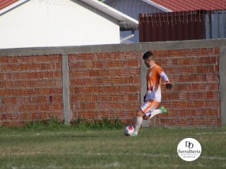 
<a style='margin-left: 5px;' class='btn btn-xs btn-social btn-facebook' href='https://www.facebook.com/sharer/sharer.php?u=https://www.boladovale.com.br/imgs/800-800-90/conteudo/fotos/1895/img2090.jpg' rel='popup' data-width='500' data-height='400'><i class='fa fa-facebook'></i>Compartilhar <span class='hidden-xs'>no Facebook</span>
</a> 
<a class='btn btn-default btn-xs' target='_blank' href='imgs/800-800-90/conteudo/fotos/1895/img2090.jpg'>
<span class='glyphicon glyphicon-cloud-download'></span> Salvar
</a> 
<span></span>