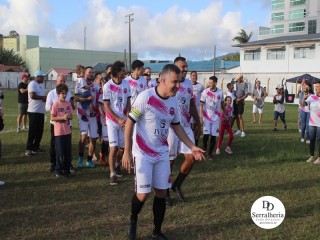 
<a style='margin-left: 5px;' class='btn btn-xs btn-social btn-facebook' href='https://www.facebook.com/sharer/sharer.php?u=https://www.boladovale.com.br/imgs/800-800-90/conteudo/fotos/1895/img2153.jpg' rel='popup' data-width='500' data-height='400'><i class='fa fa-facebook'></i>Compartilhar <span class='hidden-xs'>no Facebook</span>
</a> 
<a class='btn btn-default btn-xs' target='_blank' href='imgs/800-800-90/conteudo/fotos/1895/img2153.jpg'>
<span class='glyphicon glyphicon-cloud-download'></span> Salvar
</a> 
<span></span>