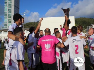 
<a style='margin-left: 5px;' class='btn btn-xs btn-social btn-facebook' href='https://www.facebook.com/sharer/sharer.php?u=https://www.boladovale.com.br/imgs/800-800-90/conteudo/fotos/1895/img2177.jpg' rel='popup' data-width='500' data-height='400'><i class='fa fa-facebook'></i>Compartilhar <span class='hidden-xs'>no Facebook</span>
</a> 
<a class='btn btn-default btn-xs' target='_blank' href='imgs/800-800-90/conteudo/fotos/1895/img2177.jpg'>
<span class='glyphicon glyphicon-cloud-download'></span> Salvar
</a> 
<span></span>