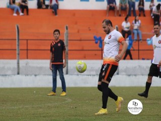 
<a style='margin-left: 5px;' class='btn btn-xs btn-social btn-facebook' href='https://www.facebook.com/sharer/sharer.php?u=https://www.boladovale.com.br/imgs/800-800-90/conteudo/fotos/1896/img2309.jpg' rel='popup' data-width='500' data-height='400'><i class='fa fa-facebook'></i>Compartilhar <span class='hidden-xs'>no Facebook</span>
</a> 
<a class='btn btn-default btn-xs' target='_blank' href='imgs/800-800-90/conteudo/fotos/1896/img2309.jpg'>
<span class='glyphicon glyphicon-cloud-download'></span> Salvar
</a> 
<span></span>