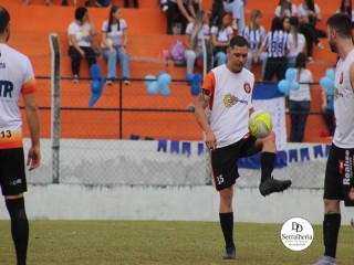
<a style='margin-left: 5px;' class='btn btn-xs btn-social btn-facebook' href='https://www.facebook.com/sharer/sharer.php?u=https://www.boladovale.com.br/imgs/800-800-90/conteudo/fotos/1896/img2312.jpg' rel='popup' data-width='500' data-height='400'><i class='fa fa-facebook'></i>Compartilhar <span class='hidden-xs'>no Facebook</span>
</a> 
<a class='btn btn-default btn-xs' target='_blank' href='imgs/800-800-90/conteudo/fotos/1896/img2312.jpg'>
<span class='glyphicon glyphicon-cloud-download'></span> Salvar
</a> 
<span></span>