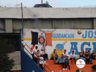 
<a style='margin-left: 5px;' class='btn btn-xs btn-social btn-facebook' href='https://www.facebook.com/sharer/sharer.php?u=https://www.boladovale.com.br/imgs/800-800-90/conteudo/fotos/1896/img2354.jpg' rel='popup' data-width='500' data-height='400'><i class='fa fa-facebook'></i>Compartilhar <span class='hidden-xs'>no Facebook</span>
</a> 
<a class='btn btn-default btn-xs' target='_blank' href='imgs/800-800-90/conteudo/fotos/1896/img2354.jpg'>
<span class='glyphicon glyphicon-cloud-download'></span> Salvar
</a> 
<span></span>