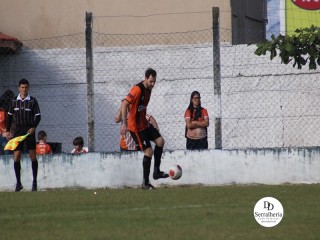
<a style='margin-left: 5px;' class='btn btn-xs btn-social btn-facebook' href='https://www.facebook.com/sharer/sharer.php?u=https://www.boladovale.com.br/imgs/800-800-90/conteudo/fotos/1896/img2430.jpg' rel='popup' data-width='500' data-height='400'><i class='fa fa-facebook'></i>Compartilhar <span class='hidden-xs'>no Facebook</span>
</a> 
<a class='btn btn-default btn-xs' target='_blank' href='imgs/800-800-90/conteudo/fotos/1896/img2430.jpg'>
<span class='glyphicon glyphicon-cloud-download'></span> Salvar
</a> 
<span></span>