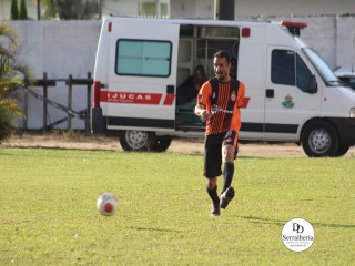 
<a style='margin-left: 5px;' class='btn btn-xs btn-social btn-facebook' href='https://www.facebook.com/sharer/sharer.php?u=https://www.boladovale.com.br/imgs/800-800-90/conteudo/fotos/1896/img2512.jpg' rel='popup' data-width='500' data-height='400'><i class='fa fa-facebook'></i>Compartilhar <span class='hidden-xs'>no Facebook</span>
</a> 
<a class='btn btn-default btn-xs' target='_blank' href='imgs/800-800-90/conteudo/fotos/1896/img2512.jpg'>
<span class='glyphicon glyphicon-cloud-download'></span> Salvar
</a> 
<span></span>
