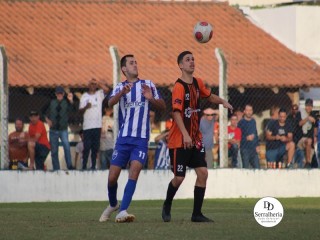 
<a style='margin-left: 5px;' class='btn btn-xs btn-social btn-facebook' href='https://www.facebook.com/sharer/sharer.php?u=https://www.boladovale.com.br/imgs/800-800-90/conteudo/fotos/1896/img2604.jpg' rel='popup' data-width='500' data-height='400'><i class='fa fa-facebook'></i>Compartilhar <span class='hidden-xs'>no Facebook</span>
</a> 
<a class='btn btn-default btn-xs' target='_blank' href='imgs/800-800-90/conteudo/fotos/1896/img2604.jpg'>
<span class='glyphicon glyphicon-cloud-download'></span> Salvar
</a> 
<span></span>