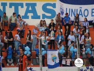 
<a style='margin-left: 5px;' class='btn btn-xs btn-social btn-facebook' href='https://www.facebook.com/sharer/sharer.php?u=https://www.boladovale.com.br/imgs/800-800-90/conteudo/fotos/1896/img2624.jpg' rel='popup' data-width='500' data-height='400'><i class='fa fa-facebook'></i>Compartilhar <span class='hidden-xs'>no Facebook</span>
</a> 
<a class='btn btn-default btn-xs' target='_blank' href='imgs/800-800-90/conteudo/fotos/1896/img2624.jpg'>
<span class='glyphicon glyphicon-cloud-download'></span> Salvar
</a> 
<span></span>