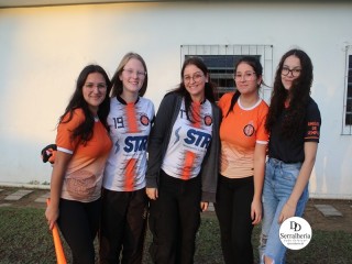 
<a style='margin-left: 5px;' class='btn btn-xs btn-social btn-facebook' href='https://www.facebook.com/sharer/sharer.php?u=https://www.boladovale.com.br/imgs/800-800-90/conteudo/fotos/1896/img2639.jpg' rel='popup' data-width='500' data-height='400'><i class='fa fa-facebook'></i>Compartilhar <span class='hidden-xs'>no Facebook</span>
</a> 
<a class='btn btn-default btn-xs' target='_blank' href='imgs/800-800-90/conteudo/fotos/1896/img2639.jpg'>
<span class='glyphicon glyphicon-cloud-download'></span> Salvar
</a> 
<span></span>