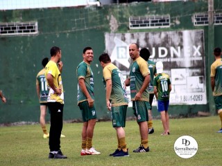 
<a style='margin-left: 5px;' class='btn btn-xs btn-social btn-facebook' href='https://www.facebook.com/sharer/sharer.php?u=https://www.boladovale.com.br/imgs/800-800-90/conteudo/fotos/1898/img2651.jpg' rel='popup' data-width='500' data-height='400'><i class='fa fa-facebook'></i>Compartilhar <span class='hidden-xs'>no Facebook</span>
</a> 
<a class='btn btn-default btn-xs' target='_blank' href='imgs/800-800-90/conteudo/fotos/1898/img2651.jpg'>
<span class='glyphicon glyphicon-cloud-download'></span> Salvar
</a> 
<span></span>