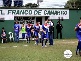 
<a style='margin-left: 5px;' class='btn btn-xs btn-social btn-facebook' href='https://www.facebook.com/sharer/sharer.php?u=https://www.boladovale.com.br/imgs/800-800-90/conteudo/fotos/1898/img2692.jpg' rel='popup' data-width='500' data-height='400'><i class='fa fa-facebook'></i>Compartilhar <span class='hidden-xs'>no Facebook</span>
</a> 
<a class='btn btn-default btn-xs' target='_blank' href='imgs/800-800-90/conteudo/fotos/1898/img2692.jpg'>
<span class='glyphicon glyphicon-cloud-download'></span> Salvar
</a> 
<span></span>