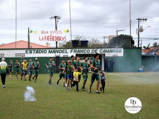 
<a style='margin-left: 5px;' class='btn btn-xs btn-social btn-facebook' href='https://www.facebook.com/sharer/sharer.php?u=https://www.boladovale.com.br/imgs/800-800-90/conteudo/fotos/1898/img2705.jpg' rel='popup' data-width='500' data-height='400'><i class='fa fa-facebook'></i>Compartilhar <span class='hidden-xs'>no Facebook</span>
</a> 
<a class='btn btn-default btn-xs' target='_blank' href='imgs/800-800-90/conteudo/fotos/1898/img2705.jpg'>
<span class='glyphicon glyphicon-cloud-download'></span> Salvar
</a> 
<span></span>