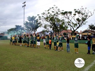 
<a style='margin-left: 5px;' class='btn btn-xs btn-social btn-facebook' href='https://www.facebook.com/sharer/sharer.php?u=https://www.boladovale.com.br/imgs/800-800-90/conteudo/fotos/1898/img2709.jpg' rel='popup' data-width='500' data-height='400'><i class='fa fa-facebook'></i>Compartilhar <span class='hidden-xs'>no Facebook</span>
</a> 
<a class='btn btn-default btn-xs' target='_blank' href='imgs/800-800-90/conteudo/fotos/1898/img2709.jpg'>
<span class='glyphicon glyphicon-cloud-download'></span> Salvar
</a> 
<span></span>