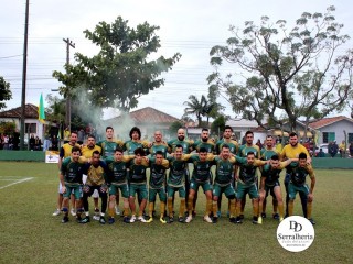 
<a style='margin-left: 5px;' class='btn btn-xs btn-social btn-facebook' href='https://www.facebook.com/sharer/sharer.php?u=https://www.boladovale.com.br/imgs/800-800-90/conteudo/fotos/1898/img2719.jpg' rel='popup' data-width='500' data-height='400'><i class='fa fa-facebook'></i>Compartilhar <span class='hidden-xs'>no Facebook</span>
</a> 
<a class='btn btn-default btn-xs' target='_blank' href='imgs/800-800-90/conteudo/fotos/1898/img2719.jpg'>
<span class='glyphicon glyphicon-cloud-download'></span> Salvar
</a> 
<span></span>