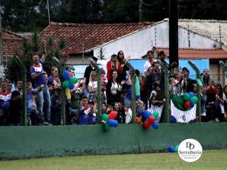 
<a style='margin-left: 5px;' class='btn btn-xs btn-social btn-facebook' href='https://www.facebook.com/sharer/sharer.php?u=https://www.boladovale.com.br/imgs/800-800-90/conteudo/fotos/1898/img2868.jpg' rel='popup' data-width='500' data-height='400'><i class='fa fa-facebook'></i>Compartilhar <span class='hidden-xs'>no Facebook</span>
</a> 
<a class='btn btn-default btn-xs' target='_blank' href='imgs/800-800-90/conteudo/fotos/1898/img2868.jpg'>
<span class='glyphicon glyphicon-cloud-download'></span> Salvar
</a> 
<span></span>