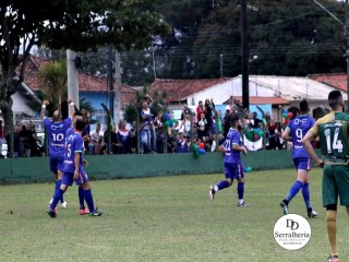 
<a style='margin-left: 5px;' class='btn btn-xs btn-social btn-facebook' href='https://www.facebook.com/sharer/sharer.php?u=https://www.boladovale.com.br/imgs/800-800-90/conteudo/fotos/1898/img2872.jpg' rel='popup' data-width='500' data-height='400'><i class='fa fa-facebook'></i>Compartilhar <span class='hidden-xs'>no Facebook</span>
</a> 
<a class='btn btn-default btn-xs' target='_blank' href='imgs/800-800-90/conteudo/fotos/1898/img2872.jpg'>
<span class='glyphicon glyphicon-cloud-download'></span> Salvar
</a> 
<span></span>