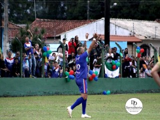 
<a style='margin-left: 5px;' class='btn btn-xs btn-social btn-facebook' href='https://www.facebook.com/sharer/sharer.php?u=https://www.boladovale.com.br/imgs/800-800-90/conteudo/fotos/1898/img2876.jpg' rel='popup' data-width='500' data-height='400'><i class='fa fa-facebook'></i>Compartilhar <span class='hidden-xs'>no Facebook</span>
</a> 
<a class='btn btn-default btn-xs' target='_blank' href='imgs/800-800-90/conteudo/fotos/1898/img2876.jpg'>
<span class='glyphicon glyphicon-cloud-download'></span> Salvar
</a> 
<span></span>