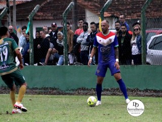 
<a style='margin-left: 5px;' class='btn btn-xs btn-social btn-facebook' href='https://www.facebook.com/sharer/sharer.php?u=https://www.boladovale.com.br/imgs/800-800-90/conteudo/fotos/1898/img2887.jpg' rel='popup' data-width='500' data-height='400'><i class='fa fa-facebook'></i>Compartilhar <span class='hidden-xs'>no Facebook</span>
</a> 
<a class='btn btn-default btn-xs' target='_blank' href='imgs/800-800-90/conteudo/fotos/1898/img2887.jpg'>
<span class='glyphicon glyphicon-cloud-download'></span> Salvar
</a> 
<span></span>