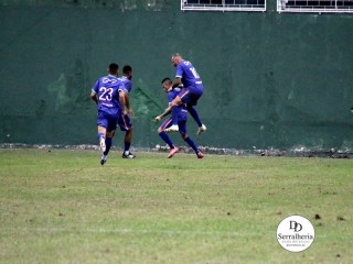 
<a style='margin-left: 5px;' class='btn btn-xs btn-social btn-facebook' href='https://www.facebook.com/sharer/sharer.php?u=https://www.boladovale.com.br/imgs/800-800-90/conteudo/fotos/1898/img2911.jpg' rel='popup' data-width='500' data-height='400'><i class='fa fa-facebook'></i>Compartilhar <span class='hidden-xs'>no Facebook</span>
</a> 
<a class='btn btn-default btn-xs' target='_blank' href='imgs/800-800-90/conteudo/fotos/1898/img2911.jpg'>
<span class='glyphicon glyphicon-cloud-download'></span> Salvar
</a> 
<span></span>