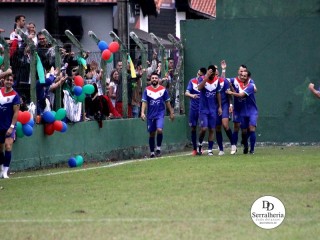 
<a style='margin-left: 5px;' class='btn btn-xs btn-social btn-facebook' href='https://www.facebook.com/sharer/sharer.php?u=https://www.boladovale.com.br/imgs/800-800-90/conteudo/fotos/1898/img2923.jpg' rel='popup' data-width='500' data-height='400'><i class='fa fa-facebook'></i>Compartilhar <span class='hidden-xs'>no Facebook</span>
</a> 
<a class='btn btn-default btn-xs' target='_blank' href='imgs/800-800-90/conteudo/fotos/1898/img2923.jpg'>
<span class='glyphicon glyphicon-cloud-download'></span> Salvar
</a> 
<span></span>