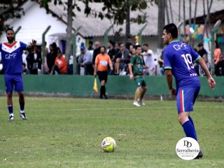 
<a style='margin-left: 5px;' class='btn btn-xs btn-social btn-facebook' href='https://www.facebook.com/sharer/sharer.php?u=https://www.boladovale.com.br/imgs/800-800-90/conteudo/fotos/1898/img2935.jpg' rel='popup' data-width='500' data-height='400'><i class='fa fa-facebook'></i>Compartilhar <span class='hidden-xs'>no Facebook</span>
</a> 
<a class='btn btn-default btn-xs' target='_blank' href='imgs/800-800-90/conteudo/fotos/1898/img2935.jpg'>
<span class='glyphicon glyphicon-cloud-download'></span> Salvar
</a> 
<span></span>