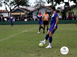 
<a style='margin-left: 5px;' class='btn btn-xs btn-social btn-facebook' href='https://www.facebook.com/sharer/sharer.php?u=https://www.boladovale.com.br/imgs/800-800-90/conteudo/fotos/1898/img2942.jpg' rel='popup' data-width='500' data-height='400'><i class='fa fa-facebook'></i>Compartilhar <span class='hidden-xs'>no Facebook</span>
</a> 
<a class='btn btn-default btn-xs' target='_blank' href='imgs/800-800-90/conteudo/fotos/1898/img2942.jpg'>
<span class='glyphicon glyphicon-cloud-download'></span> Salvar
</a> 
<span></span>