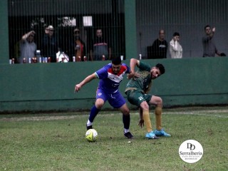 
<a style='margin-left: 5px;' class='btn btn-xs btn-social btn-facebook' href='https://www.facebook.com/sharer/sharer.php?u=https://www.boladovale.com.br/imgs/800-800-90/conteudo/fotos/1898/img2955.jpg' rel='popup' data-width='500' data-height='400'><i class='fa fa-facebook'></i>Compartilhar <span class='hidden-xs'>no Facebook</span>
</a> 
<a class='btn btn-default btn-xs' target='_blank' href='imgs/800-800-90/conteudo/fotos/1898/img2955.jpg'>
<span class='glyphicon glyphicon-cloud-download'></span> Salvar
</a> 
<span></span>