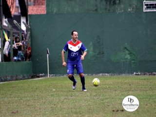 
<a style='margin-left: 5px;' class='btn btn-xs btn-social btn-facebook' href='https://www.facebook.com/sharer/sharer.php?u=https://www.boladovale.com.br/imgs/800-800-90/conteudo/fotos/1898/img2991.jpg' rel='popup' data-width='500' data-height='400'><i class='fa fa-facebook'></i>Compartilhar <span class='hidden-xs'>no Facebook</span>
</a> 
<a class='btn btn-default btn-xs' target='_blank' href='imgs/800-800-90/conteudo/fotos/1898/img2991.jpg'>
<span class='glyphicon glyphicon-cloud-download'></span> Salvar
</a> 
<span></span>