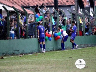 
<a style='margin-left: 5px;' class='btn btn-xs btn-social btn-facebook' href='https://www.facebook.com/sharer/sharer.php?u=https://www.boladovale.com.br/imgs/800-800-90/conteudo/fotos/1898/img3013.jpg' rel='popup' data-width='500' data-height='400'><i class='fa fa-facebook'></i>Compartilhar <span class='hidden-xs'>no Facebook</span>
</a> 
<a class='btn btn-default btn-xs' target='_blank' href='imgs/800-800-90/conteudo/fotos/1898/img3013.jpg'>
<span class='glyphicon glyphicon-cloud-download'></span> Salvar
</a> 
<span></span>
