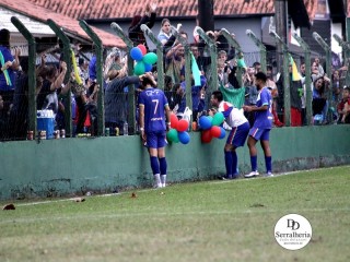 
<a style='margin-left: 5px;' class='btn btn-xs btn-social btn-facebook' href='https://www.facebook.com/sharer/sharer.php?u=https://www.boladovale.com.br/imgs/800-800-90/conteudo/fotos/1898/img3014.jpg' rel='popup' data-width='500' data-height='400'><i class='fa fa-facebook'></i>Compartilhar <span class='hidden-xs'>no Facebook</span>
</a> 
<a class='btn btn-default btn-xs' target='_blank' href='imgs/800-800-90/conteudo/fotos/1898/img3014.jpg'>
<span class='glyphicon glyphicon-cloud-download'></span> Salvar
</a> 
<span></span>