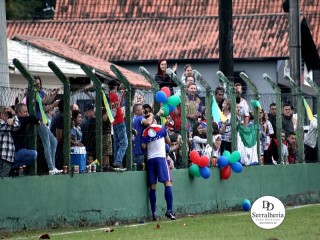
<a style='margin-left: 5px;' class='btn btn-xs btn-social btn-facebook' href='https://www.facebook.com/sharer/sharer.php?u=https://www.boladovale.com.br/imgs/800-800-90/conteudo/fotos/1898/img3029.jpg' rel='popup' data-width='500' data-height='400'><i class='fa fa-facebook'></i>Compartilhar <span class='hidden-xs'>no Facebook</span>
</a> 
<a class='btn btn-default btn-xs' target='_blank' href='imgs/800-800-90/conteudo/fotos/1898/img3029.jpg'>
<span class='glyphicon glyphicon-cloud-download'></span> Salvar
</a> 
<span></span>