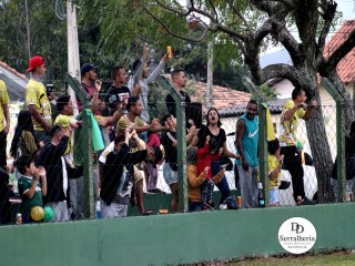 
<a style='margin-left: 5px;' class='btn btn-xs btn-social btn-facebook' href='https://www.facebook.com/sharer/sharer.php?u=https://www.boladovale.com.br/imgs/800-800-90/conteudo/fotos/1898/img3063.jpg' rel='popup' data-width='500' data-height='400'><i class='fa fa-facebook'></i>Compartilhar <span class='hidden-xs'>no Facebook</span>
</a> 
<a class='btn btn-default btn-xs' target='_blank' href='imgs/800-800-90/conteudo/fotos/1898/img3063.jpg'>
<span class='glyphicon glyphicon-cloud-download'></span> Salvar
</a> 
<span></span>