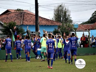 
<a style='margin-left: 5px;' class='btn btn-xs btn-social btn-facebook' href='https://www.facebook.com/sharer/sharer.php?u=https://www.boladovale.com.br/imgs/800-800-90/conteudo/fotos/1898/img3072.jpg' rel='popup' data-width='500' data-height='400'><i class='fa fa-facebook'></i>Compartilhar <span class='hidden-xs'>no Facebook</span>
</a> 
<a class='btn btn-default btn-xs' target='_blank' href='imgs/800-800-90/conteudo/fotos/1898/img3072.jpg'>
<span class='glyphicon glyphicon-cloud-download'></span> Salvar
</a> 
<span></span>