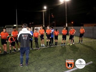 
<a style='margin-left: 5px;' class='btn btn-xs btn-social btn-facebook' href='https://www.facebook.com/sharer/sharer.php?u=https://www.boladovale.com.br/imgs/800-800-90/conteudo/fotos/1899/img3104.jpg' rel='popup' data-width='500' data-height='400'><i class='fa fa-facebook'></i>Compartilhar <span class='hidden-xs'>no Facebook</span>
</a> 
<a class='btn btn-default btn-xs' target='_blank' href='imgs/800-800-90/conteudo/fotos/1899/img3104.jpg'>
<span class='glyphicon glyphicon-cloud-download'></span> Salvar
</a> 
<span></span>