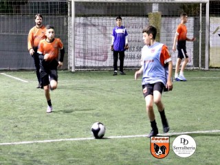 
<a style='margin-left: 5px;' class='btn btn-xs btn-social btn-facebook' href='https://www.facebook.com/sharer/sharer.php?u=https://www.boladovale.com.br/imgs/800-800-90/conteudo/fotos/1899/img3248.jpg' rel='popup' data-width='500' data-height='400'><i class='fa fa-facebook'></i>Compartilhar <span class='hidden-xs'>no Facebook</span>
</a> 
<a class='btn btn-default btn-xs' target='_blank' href='imgs/800-800-90/conteudo/fotos/1899/img3248.jpg'>
<span class='glyphicon glyphicon-cloud-download'></span> Salvar
</a> 
<span></span>
