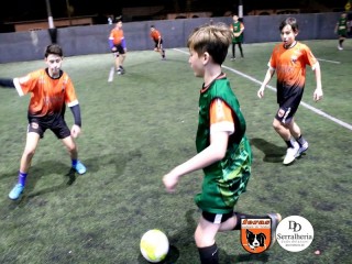 
<a style='margin-left: 5px;' class='btn btn-xs btn-social btn-facebook' href='https://www.facebook.com/sharer/sharer.php?u=https://www.boladovale.com.br/imgs/800-800-90/conteudo/fotos/1899/img3258.jpg' rel='popup' data-width='500' data-height='400'><i class='fa fa-facebook'></i>Compartilhar <span class='hidden-xs'>no Facebook</span>
</a> 
<a class='btn btn-default btn-xs' target='_blank' href='imgs/800-800-90/conteudo/fotos/1899/img3258.jpg'>
<span class='glyphicon glyphicon-cloud-download'></span> Salvar
</a> 
<span></span>