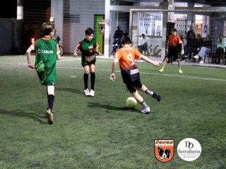 
<a style='margin-left: 5px;' class='btn btn-xs btn-social btn-facebook' href='https://www.facebook.com/sharer/sharer.php?u=https://www.boladovale.com.br/imgs/800-800-90/conteudo/fotos/1899/img3262.jpg' rel='popup' data-width='500' data-height='400'><i class='fa fa-facebook'></i>Compartilhar <span class='hidden-xs'>no Facebook</span>
</a> 
<a class='btn btn-default btn-xs' target='_blank' href='imgs/800-800-90/conteudo/fotos/1899/img3262.jpg'>
<span class='glyphicon glyphicon-cloud-download'></span> Salvar
</a> 
<span></span>