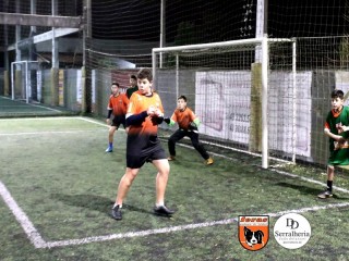 
<a style='margin-left: 5px;' class='btn btn-xs btn-social btn-facebook' href='https://www.facebook.com/sharer/sharer.php?u=https://www.boladovale.com.br/imgs/800-800-90/conteudo/fotos/1899/img3286.jpg' rel='popup' data-width='500' data-height='400'><i class='fa fa-facebook'></i>Compartilhar <span class='hidden-xs'>no Facebook</span>
</a> 
<a class='btn btn-default btn-xs' target='_blank' href='imgs/800-800-90/conteudo/fotos/1899/img3286.jpg'>
<span class='glyphicon glyphicon-cloud-download'></span> Salvar
</a> 
<span></span>