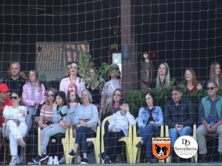 
<a style='margin-left: 5px;' class='btn btn-xs btn-social btn-facebook' href='https://www.facebook.com/sharer/sharer.php?u=https://www.boladovale.com.br/imgs/800-800-90/conteudo/fotos/1900/img3844.jpg' rel='popup' data-width='500' data-height='400'><i class='fa fa-facebook'></i>Compartilhar <span class='hidden-xs'>no Facebook</span>
</a> 
<a class='btn btn-default btn-xs' target='_blank' href='imgs/800-800-90/conteudo/fotos/1900/img3844.jpg'>
<span class='glyphicon glyphicon-cloud-download'></span> Salvar
</a> 
<span></span>