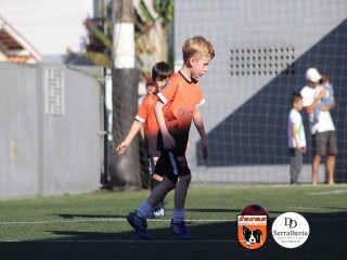 
<a style='margin-left: 5px;' class='btn btn-xs btn-social btn-facebook' href='https://www.facebook.com/sharer/sharer.php?u=https://www.boladovale.com.br/imgs/800-800-90/conteudo/fotos/1900/img3862.jpg' rel='popup' data-width='500' data-height='400'><i class='fa fa-facebook'></i>Compartilhar <span class='hidden-xs'>no Facebook</span>
</a> 
<a class='btn btn-default btn-xs' target='_blank' href='imgs/800-800-90/conteudo/fotos/1900/img3862.jpg'>
<span class='glyphicon glyphicon-cloud-download'></span> Salvar
</a> 
<span></span>
